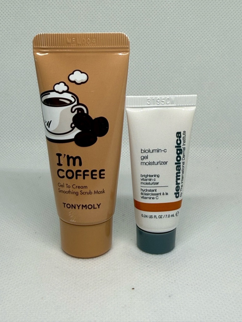 “Mini Skincare Bundle TONYMOLY Coffee Mask + Biolumin-C 7ml Travel Size”